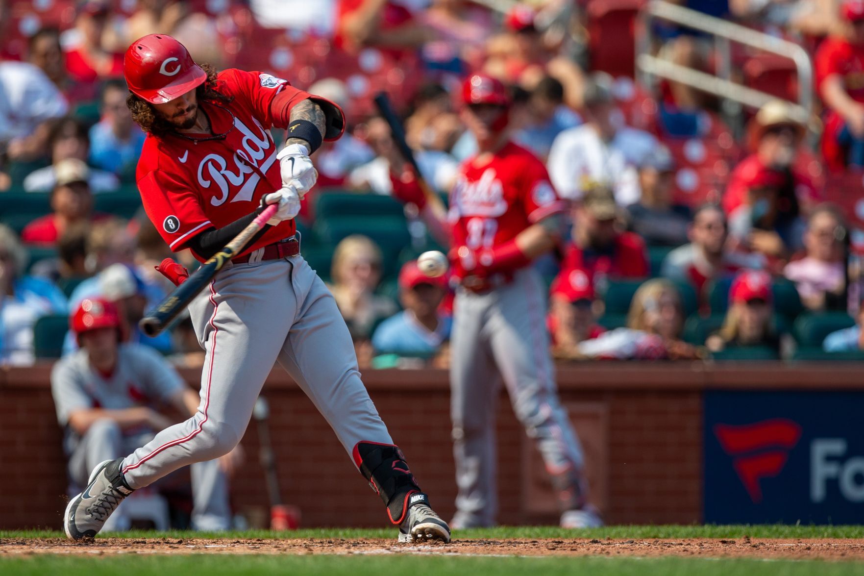 Cardinals take on Reds